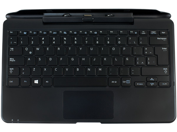 Laptop/Tablet Samsung ATIV Tab 7: Procesador Intel Core i5-3337U (1.8GHz) 3ra Generación,
Memoria de 4 GB DDR3,
128 GB SSD,
Pantalla LED Multi Touch de 11.6