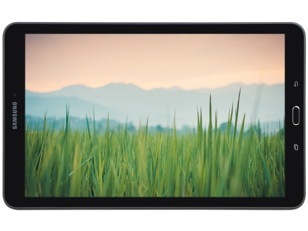 Tablet Samsung Galaxy Tab E,
Procesador Quad-Core (1.2 GHz),
Memoria RAM de 1.5GB, Almacenamiento de 16GB,
Soporta MicroSD de hasta 128GB,
Pantalla de 9.6