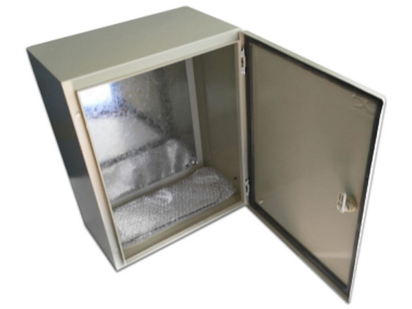 Gabinete Metálico para Exteriores SBE Tech, Protección IP65, Canal para Lluvia, Calibre 12, Color Blanco.