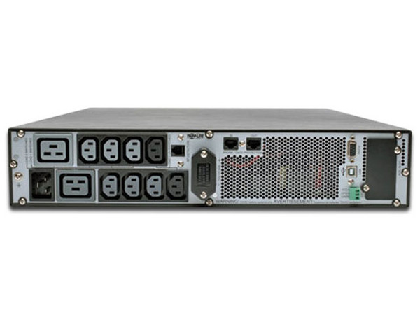No-Break Tripp-Lite SUINT3000LCD2U 3000VA/2700W, 10 contactos (8 x C13, 2 x C19).