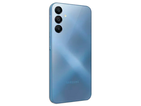 Smartphone Samsung Galaxy A15:
Procesador Octa Core (hasta 2.2 GHz),
Memoria RAM de 6GB,
Almacenamiento de 128GB,
Pantalla AMOLED Multi-Touch de 6.5