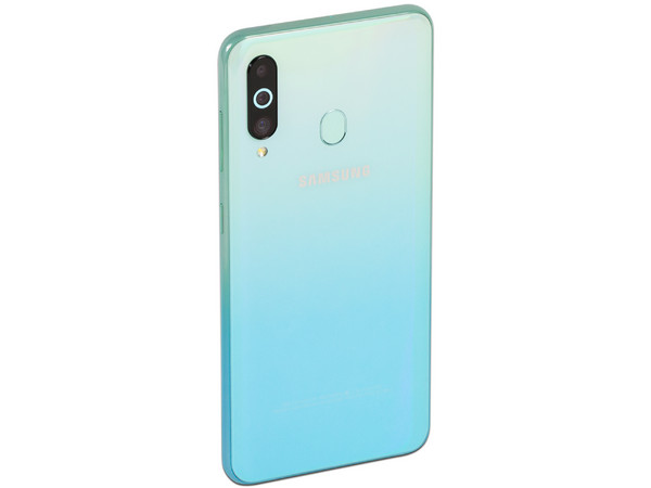 Smartphone Samsung Galaxy A60:
Procesador Snapdragon 675 Octa Core ( 2.0 GHz),
Memoria RAM de 6GB,
Almacenamiento de 128GB,
Pantalla Infinity-O de 6.1