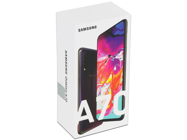 Smartphone Samsung Galaxy A70:
Procesador Octa Core (hasta 2.0GHz),
Memoria RAM de 6GB,
Almacenamiento de 128GB,
Pantalla Super AMOLED de 6.5
