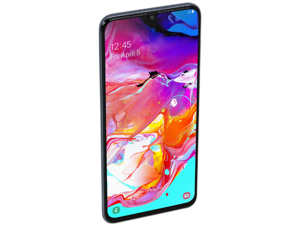Smartphone Samsung Galaxy A70:
Procesador Octa Core (hasta 2.0GHz),
Memoria RAM de 6GB,
Almacenamiento de 128GB,
Pantalla Super AMOLED de 6.5