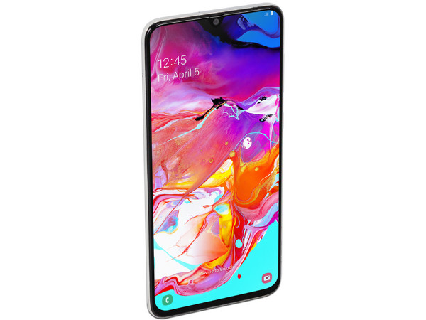 Smartphone Samsung Galaxy A70:
Procesador Snapdragon 675 Octa Core (2.0 GHz),
RAM de 6GB,
Almacenamiento de 128GB,
Pantalla Super AMOLED de 6.5