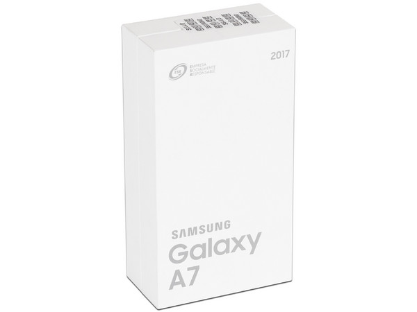 Smartphone Samsung Galaxy A7 (2017):
Procesador Octa Core (1.90 GHz),
Memoria RAM de 3GB, Almacenamiento de 32GB,
(expandible con MicroSD)
Cámaras: 16MP/16MP, Pantalla Super AMOLED de 5.7