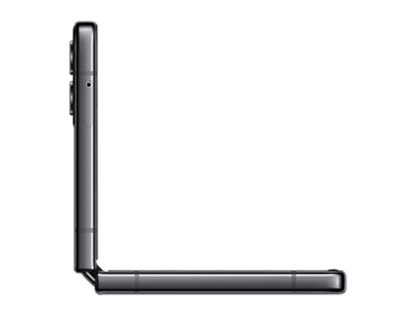 Smartphone Samsung Galaxy Z Flip 4:
Procesador Qualcomm Snapdragon 8+ Gen 1 (3.2 GHz),
Memoria RAM de 8GB, Almacenamiento de 256GB,
Pantalla Dynamic AMOLED 2X 6.6