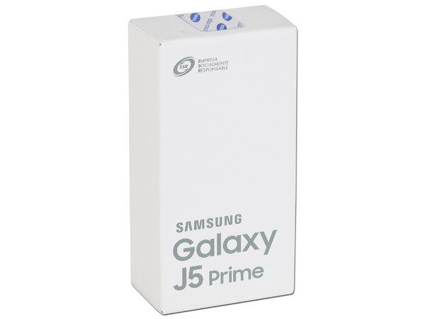 Smartphone Samsung Galaxy J5 Prime:
Procesador Quad Core (1.4 GHz),
RAM de 2 GB, Almacenamiento de 16GB (expandible con microSD),
Pantalla LED Multitouch de 5