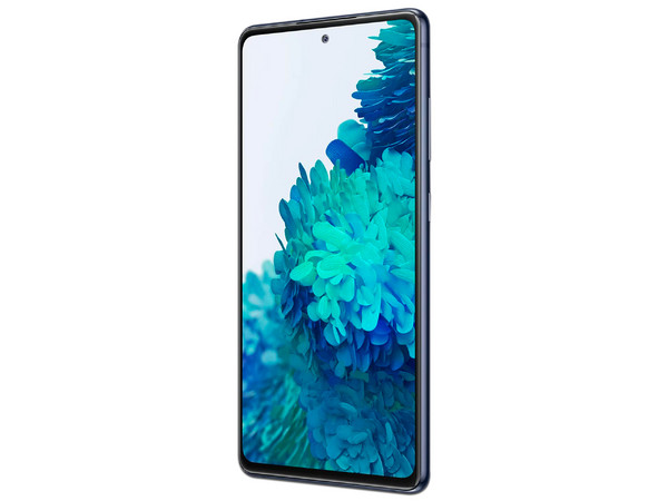 Smartphone Samsung Galaxy S20 FE 5G:
Procesador Snapdragon 865 5G,
Memoria RAM de 6GB, Almacenamiento de 128GB,
Pantalla Super AMOLED de 6.5