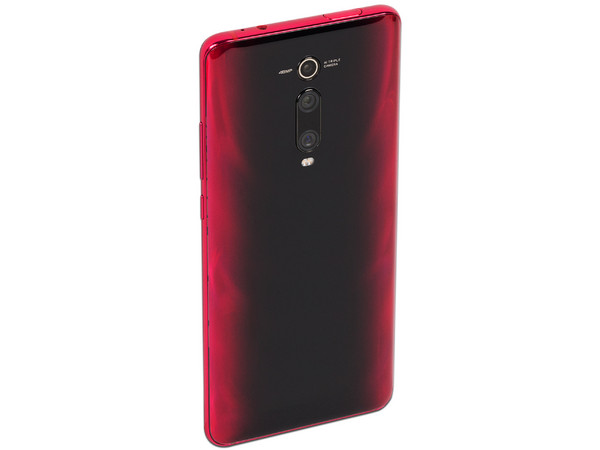 Smartphone Xiaomi Mi 9T Pro:
Procesador Snapdragon 855 (hasta 2.84 GHz),
Memoria RAM de 6GB, Almacenamiento de 128GB,
Pantalla AMOLED de 6.39