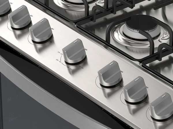 Estufa de Piso Whirlpool WFR3300D, con 6 quemadores, 30