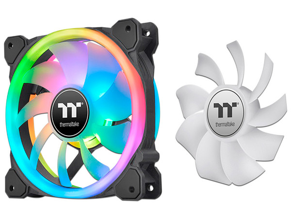 Kit de 3 Ventiladores Thermaltake SWAFAN 12 RGB, 120mm, control de iluminación.