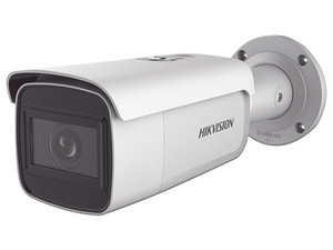 Cámara de Vigilancia IP Tipo Bala Hikvision DS-2CD2683G2-IZS de 8MP (3840 x 2160), Lente 2.8 a 12 mm, IR Hasta 60 m, Color Blanco.