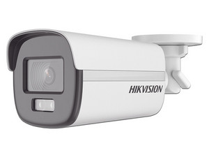 Cámara de vigilancia Hikvision ColorVu 2CE12DF0T tipo Bala de 2MP, Lente 2.8mm, IR hasta 40 metros, IP67.