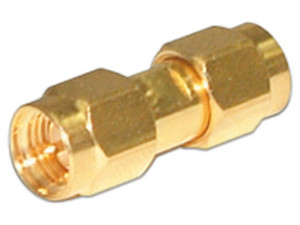 Adaptador Tipo Barril RF INDUSTRIES RSA-3403-1 de Conector SMA Macho a SMA Macho.
