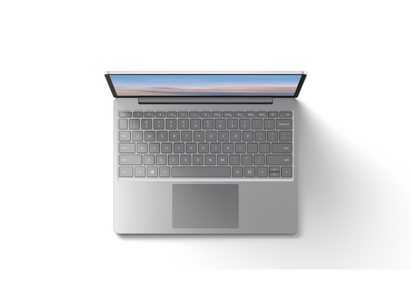 Laptop Microsoft Surface Go: 
Procesador Intel Core i5 1035G1 (hasta 3.6 GHz), 
Memoria de 8GB LPDDR4, 
SSD de 128GB, 
Pantalla de 12.4