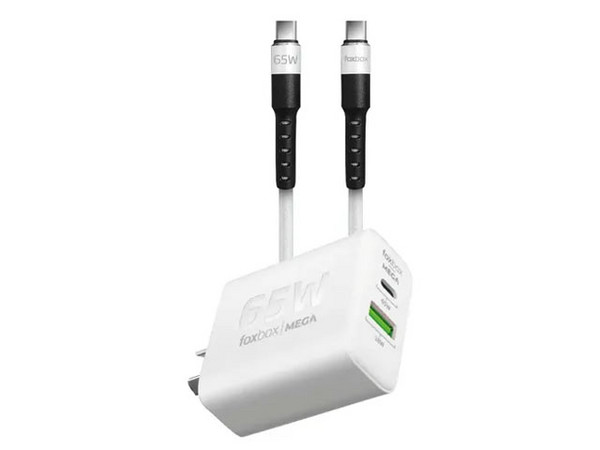 Cargador de Pared Foxbox Mega de 65W, Tipo I (en V), USB Tipo C y USB Tipo A. Color Blanco.
