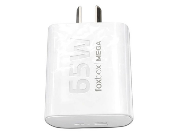 Cargador de Pared Foxbox Mega de 65W, Tipo I (en V), USB Tipo C y USB Tipo A. Color Blanco.