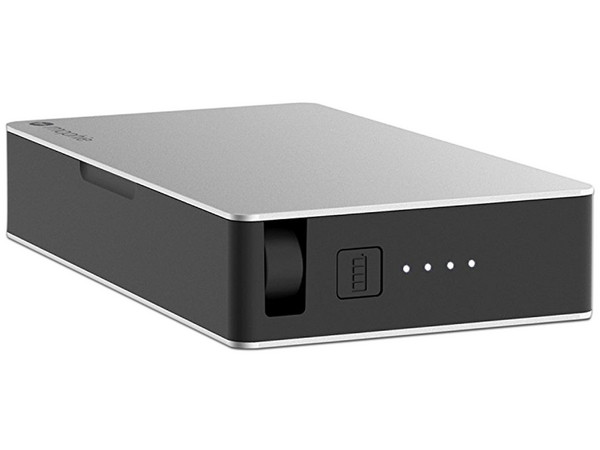Batería portátil recargable Mophie Powerstation Plus 3X con conector lightning.
