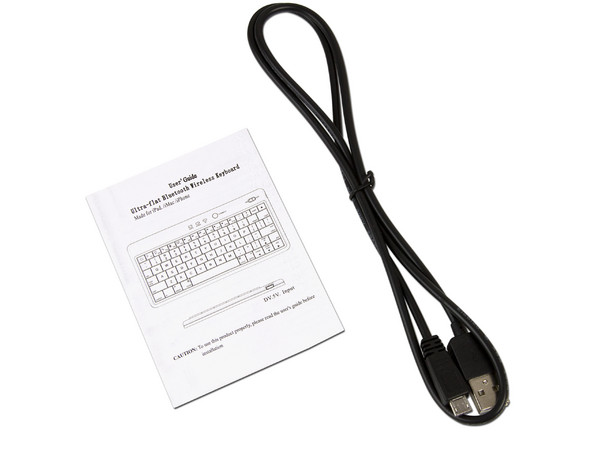 Funda y Teclado  Unicase IkeyCase para iPad 2, Bluetooth. (versión en inglés)