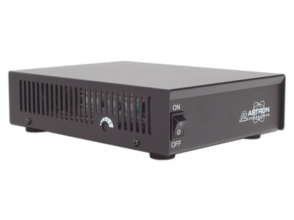 Fuente de Poder Conmutada Astron SS-18, Salidas: 13.8V, 18A máx.