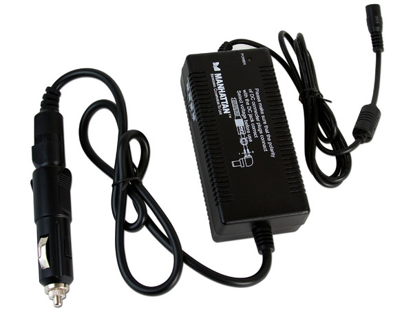 Adaptador de Corriente Universal Manhattan para Auto con puntas intercambiables            