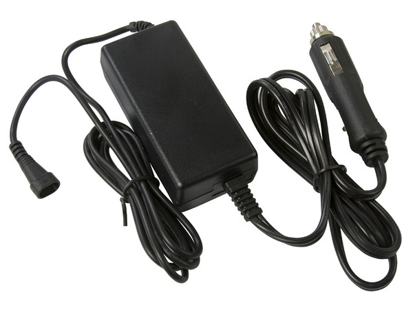 Manhattan Adaptador de Corriente para Toma de Auto