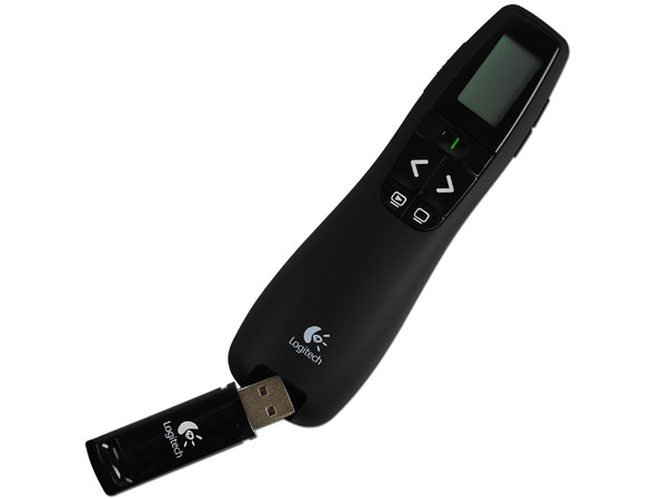 Presentador Inalámbrico Logitech R800 con Pantalla LCD y puntero Láser Verde