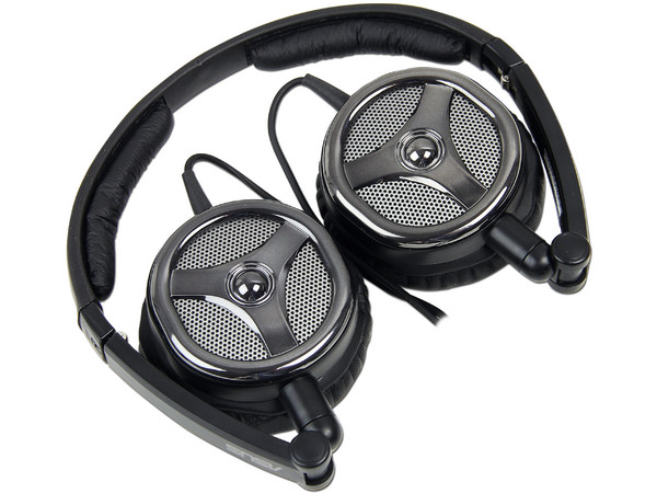 Audífonos Plegables Asus NC1 con Cancelación de Ruido y respuesta de frecuencia a 22,000Hz. Color Negro
