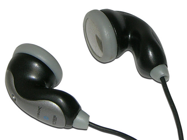 Audífonos Acteck Mega Bass para dispositivo móvil, cable de 1.5m, Color Negro