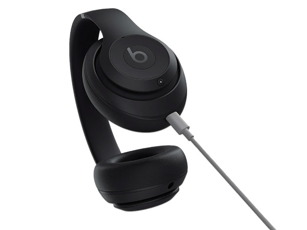 Audífonos inalámbricos Beats Studio Pro, Bluetooth, Color Negro.