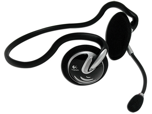 Audífonos Logitech Internet Chat con Micrófono Ajustable y 4 Colores Intercambiables.