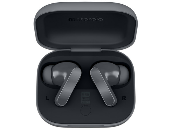 Audífonos Inalámbricos Motorola Moto Buds Bass, Con Estuche de Carga, Bluetooth 5.3. Color Negro.