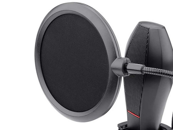 Micrófono Para Streaming Redragon QUASAR GM200, USB. Color Negro.
