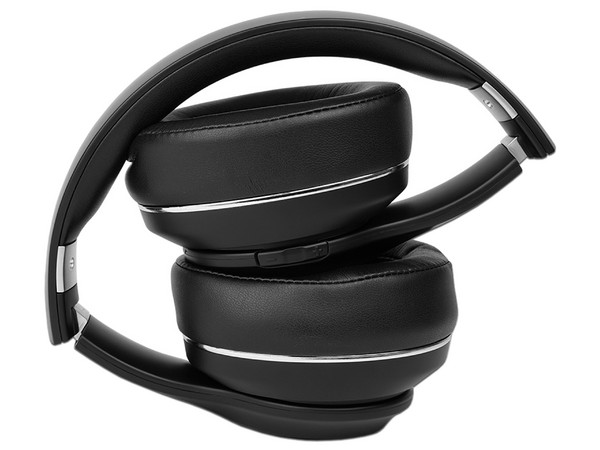 Audífonos tipo diadema Vorago HPB-601-V2 con micrófono, respuesta de frecuencia 20Hz - 20KHz. Color Negro