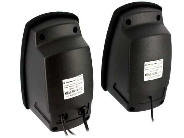 Bocinas Acteck AXS-2800 de 700 Watts PMPO, Color Negro.