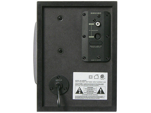 Bocinas Creative 2.1 SBS380, 12 Watts RMS, Subwoofer de madera.