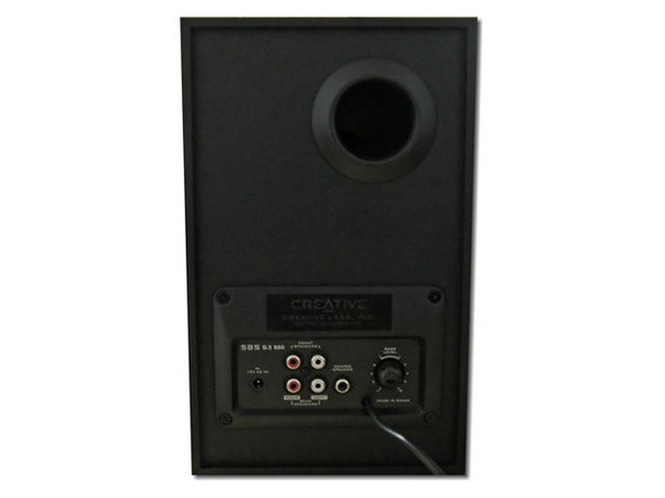 Bocinas Creative SBS 5.1 560, RMS total de 42 Watts.