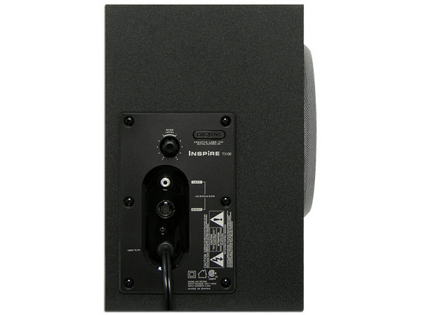 Bocinas Creative Inspire T3100 2.1, RMS total de 29 Watts.