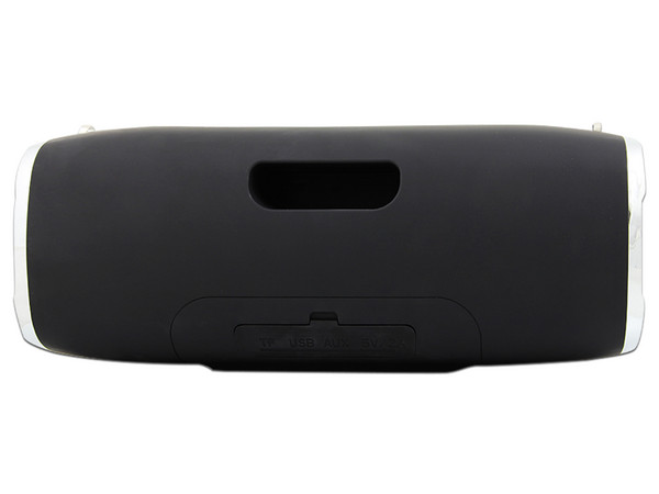 Bocina portátil Ghia BX800 con radio FM, Bluetooth, 3.5mm, Color Negro.