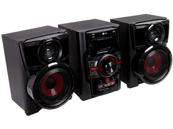 Mini Componente LG, CD, MP3, Radio, Grabación y Reproducción directa de USB, 120W RMS.