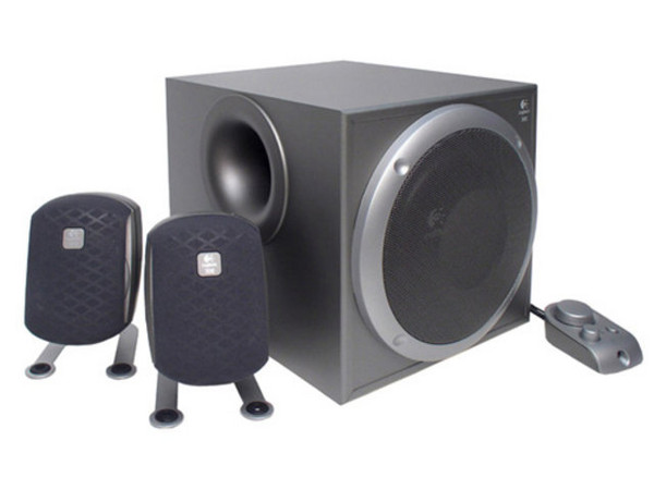 Bocinas Logitech/Labtec Z2200, Certificadas THX