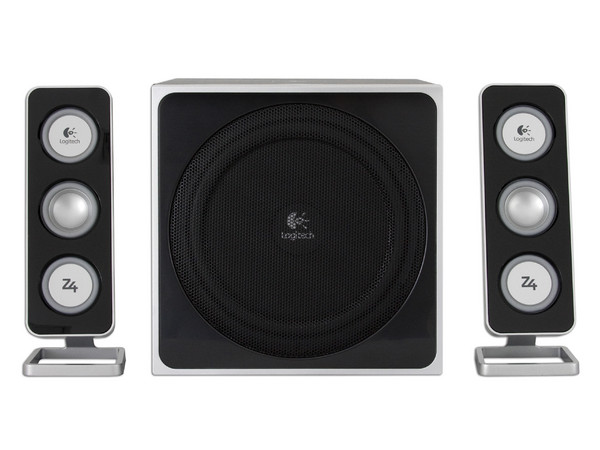 Bocinas Logitech Z-4, 2.1, Potencia RMS total 40 Watts