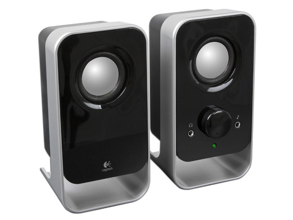 Bocinas Logitech LS11 estéreo 2.0.