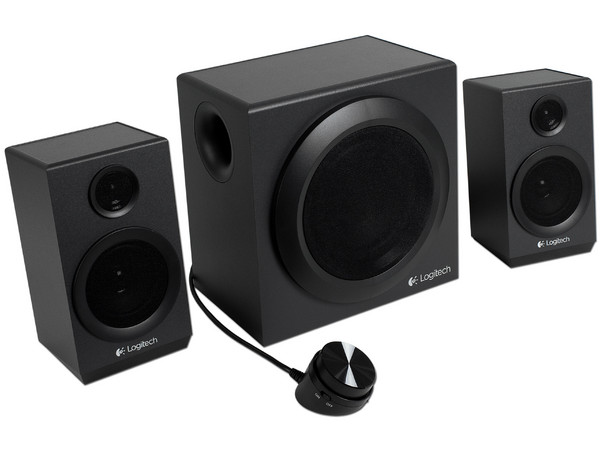 Bocinas Logitech Z333 estéreo 2.1, 40 Watts (RMS).