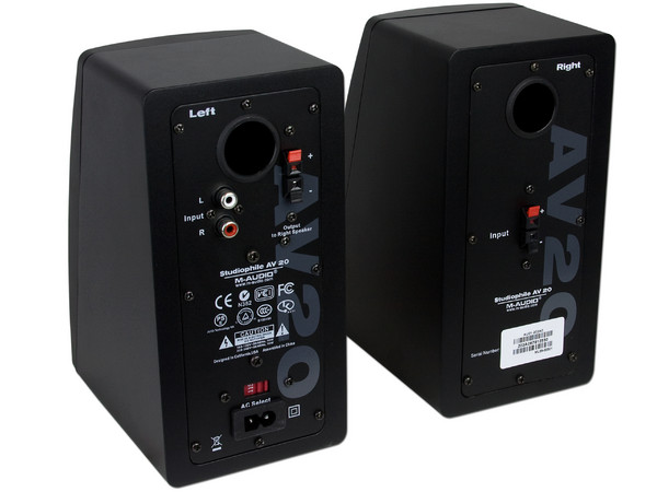 Bocinas M-AUDIO Studiophile AV 20