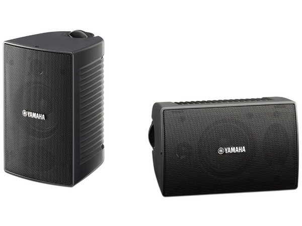 Par de Altavoces Yamaha VS4 de 300W, Respuesta de Frecuencia 57-20000Hz, Montaje en Pared, 2 vías, 70/100V. Color Negro.