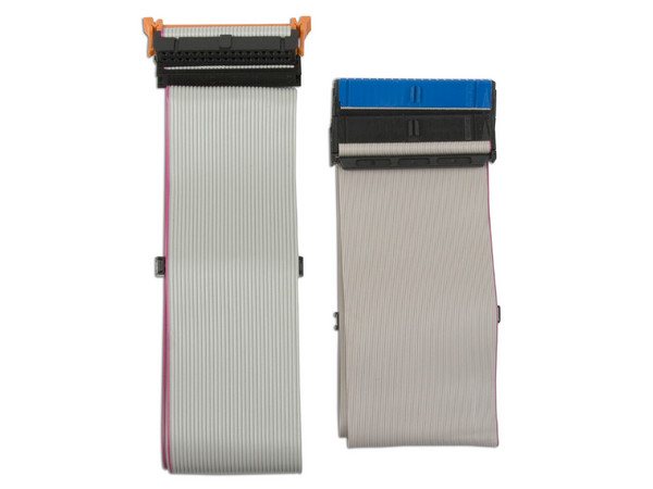 Cable IDE y Cable para Floppy.