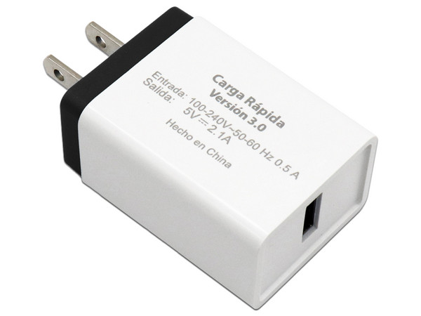 Kit de cargador y cable BRobotix de carga rápida, 1 puerto USB 3.0, 2.1A, Cable de 1m, USB Tipo-C. Color Blanco/Negro.
