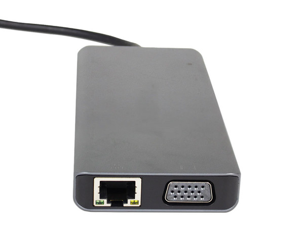Docking Station TechZone TZDSC02, USB C a USB Tipo A (H),  VGA (H), RJ-45 (H), HDMI (H), Color gris. Bulk.